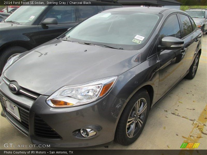 Sterling Gray / Charcoal Black 2014 Ford Focus SE Sedan