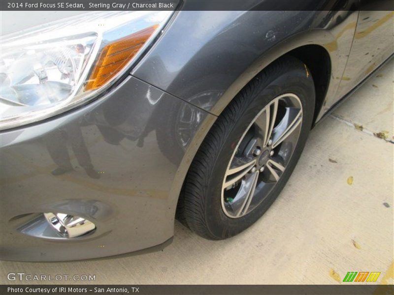 Sterling Gray / Charcoal Black 2014 Ford Focus SE Sedan