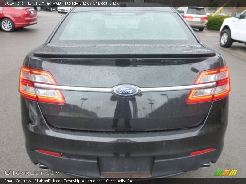 Tuxedo Black / Charcoal Black 2014 Ford Taurus Limited AWD