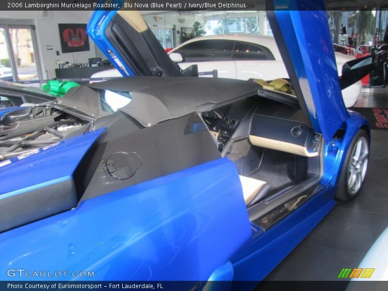 Blu Nova (Blue Pearl) / Ivory/Blue Delphinus 2006 Lamborghini Murcielago Roadster