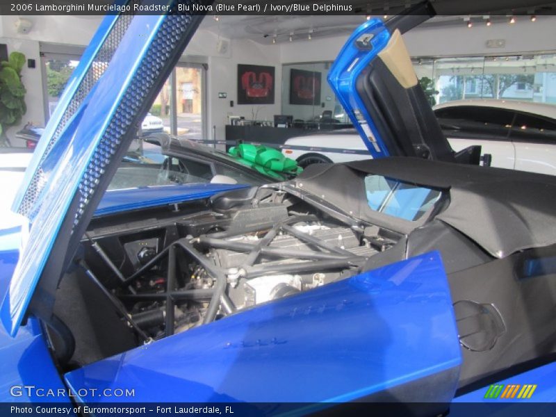 Blu Nova (Blue Pearl) / Ivory/Blue Delphinus 2006 Lamborghini Murcielago Roadster