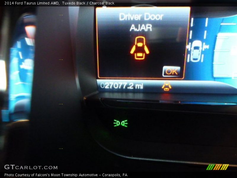 Tuxedo Black / Charcoal Black 2014 Ford Taurus Limited AWD