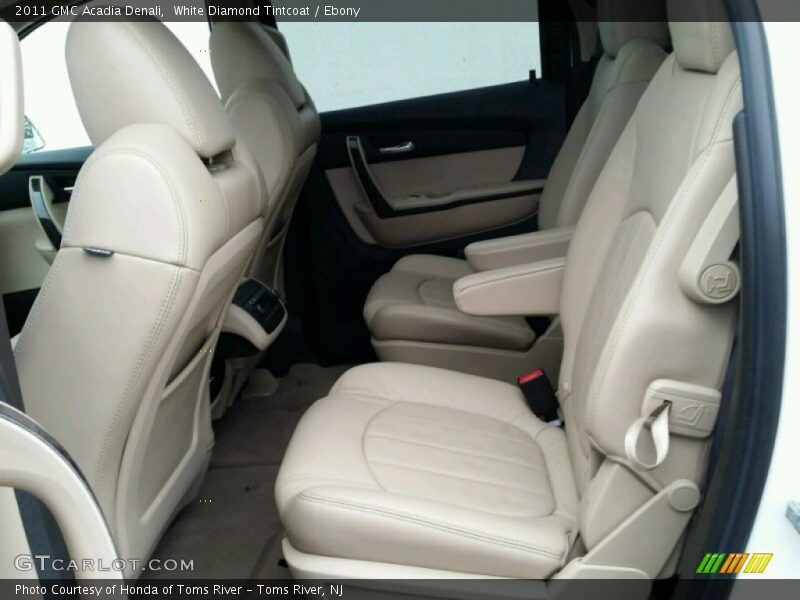 White Diamond Tintcoat / Ebony 2011 GMC Acadia Denali