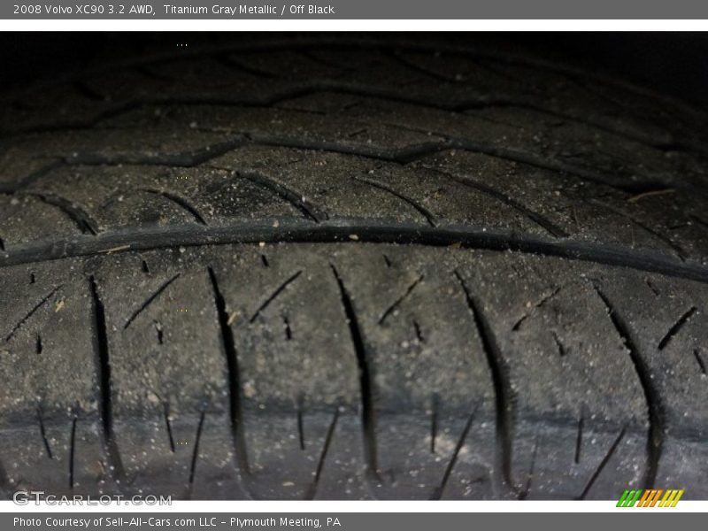 Titanium Gray Metallic / Off Black 2008 Volvo XC90 3.2 AWD