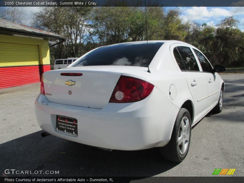 Summit White / Gray 2005 Chevrolet Cobalt Sedan