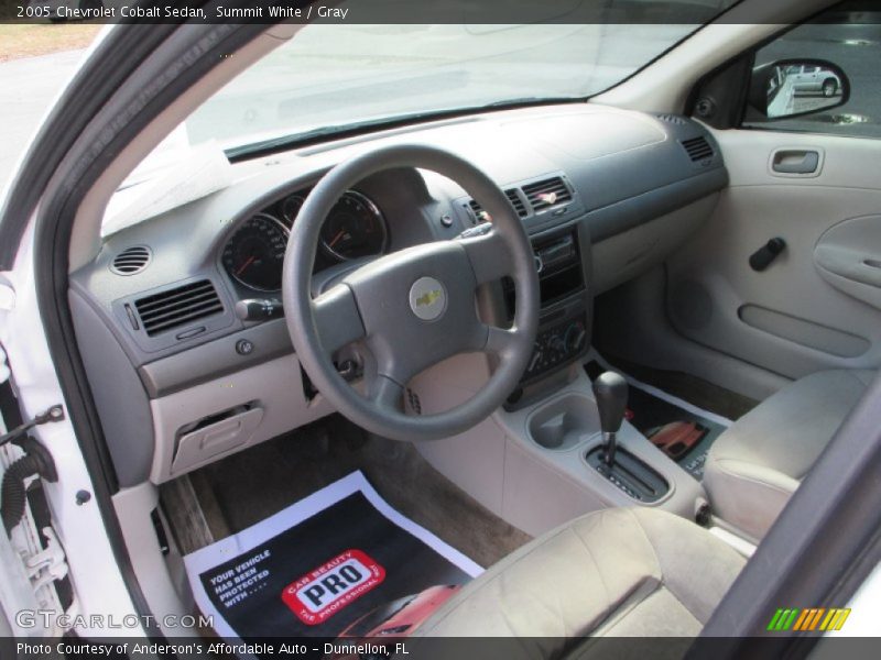 Summit White / Gray 2005 Chevrolet Cobalt Sedan