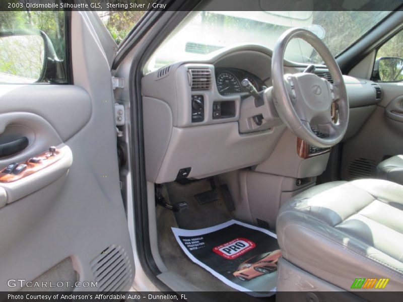 Sterling Silver / Gray 2003 Oldsmobile Silhouette GLS