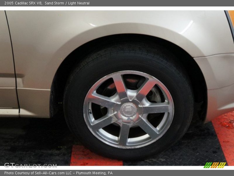 Sand Storm / Light Neutral 2005 Cadillac SRX V8