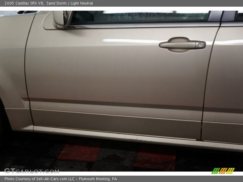 Sand Storm / Light Neutral 2005 Cadillac SRX V8