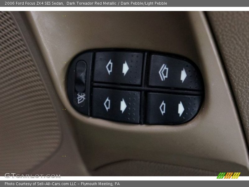 Dark Toreador Red Metallic / Dark Pebble/Light Pebble 2006 Ford Focus ZX4 SES Sedan
