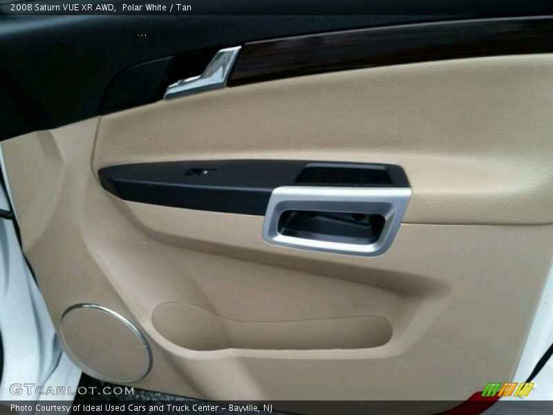 Polar White / Tan 2008 Saturn VUE XR AWD