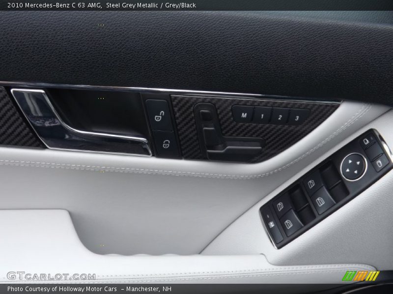 Controls of 2010 C 63 AMG