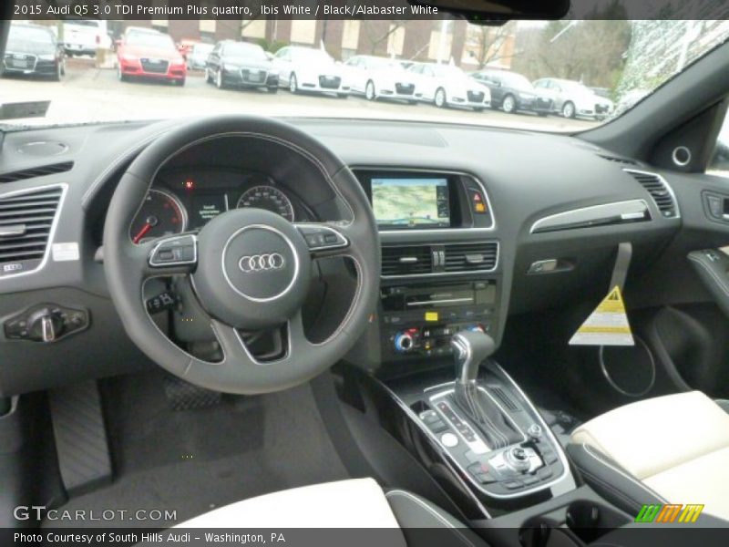 Dashboard of 2015 Q5 3.0 TDI Premium Plus quattro