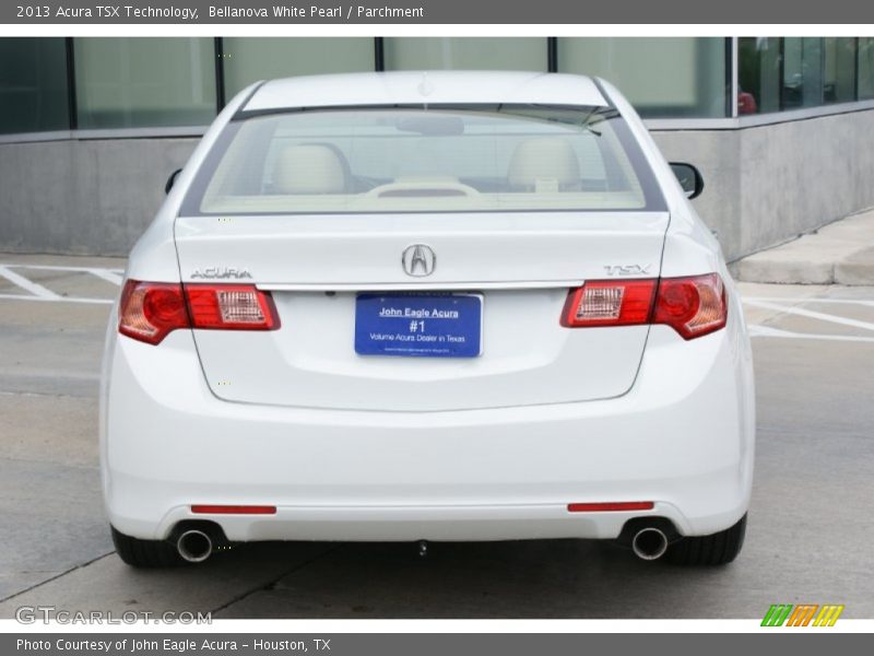 Bellanova White Pearl / Parchment 2013 Acura TSX Technology