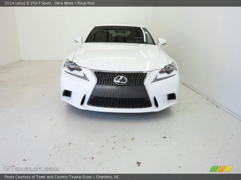 Ultra White / Rioja Red 2014 Lexus IS 250 F Sport