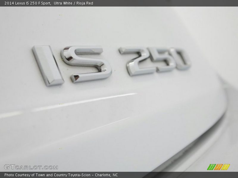 Ultra White / Rioja Red 2014 Lexus IS 250 F Sport