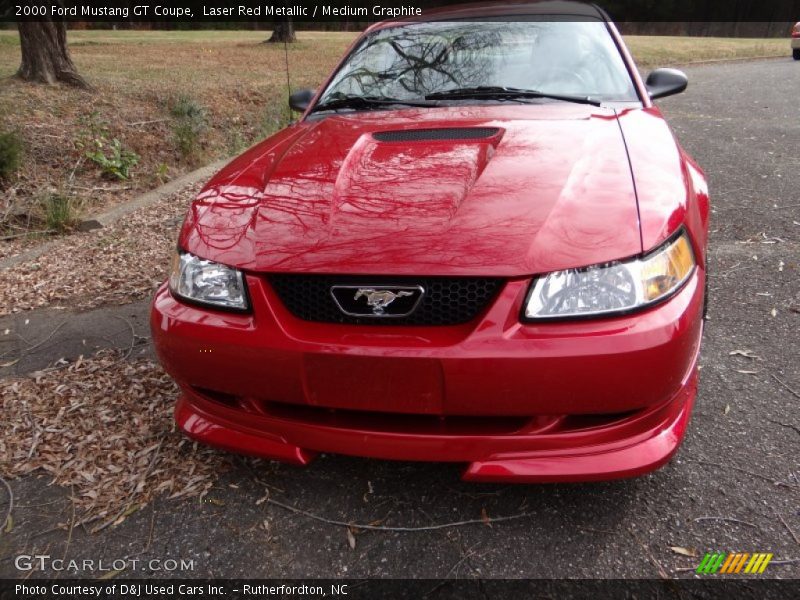 Laser Red Metallic / Medium Graphite 2000 Ford Mustang GT Coupe