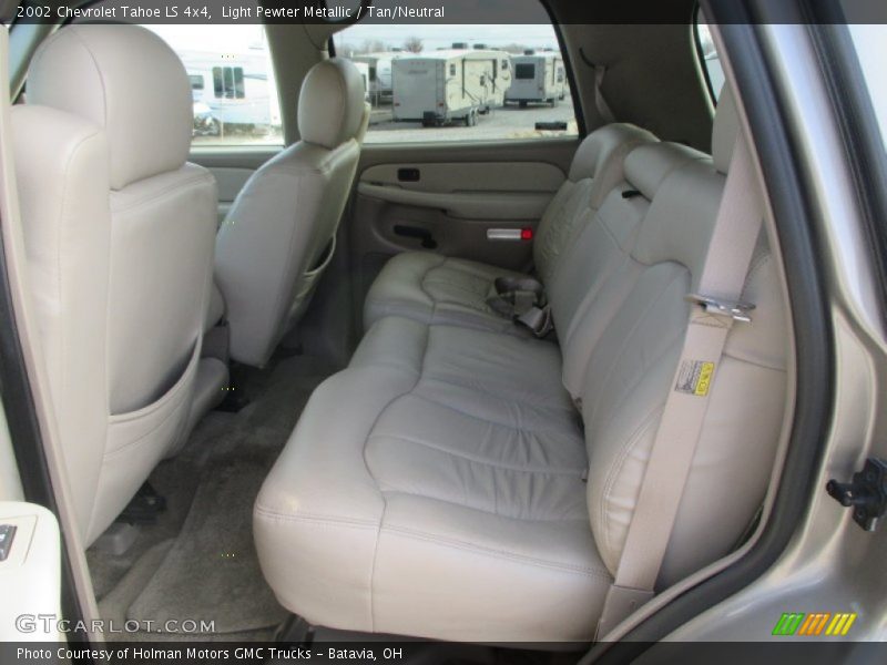Rear Seat of 2002 Tahoe LS 4x4