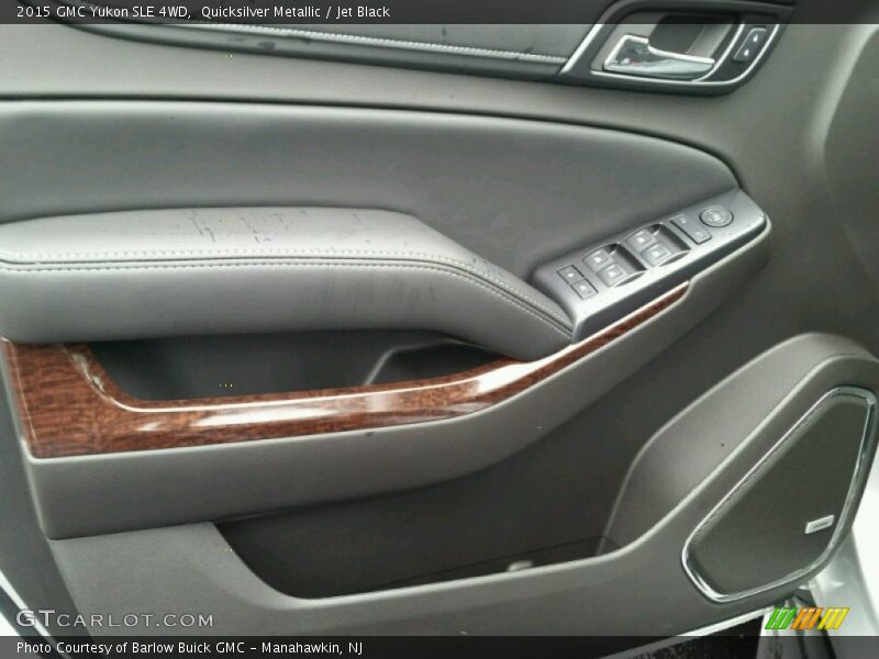 Quicksilver Metallic / Jet Black 2015 GMC Yukon SLE 4WD