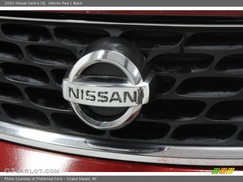Inferno Red / Black 2003 Nissan Sentra XE