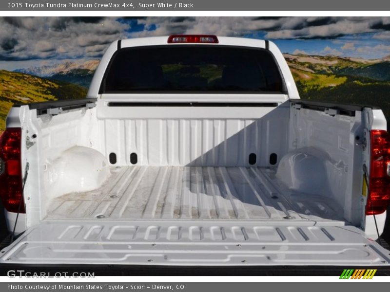 Super White / Black 2015 Toyota Tundra Platinum CrewMax 4x4