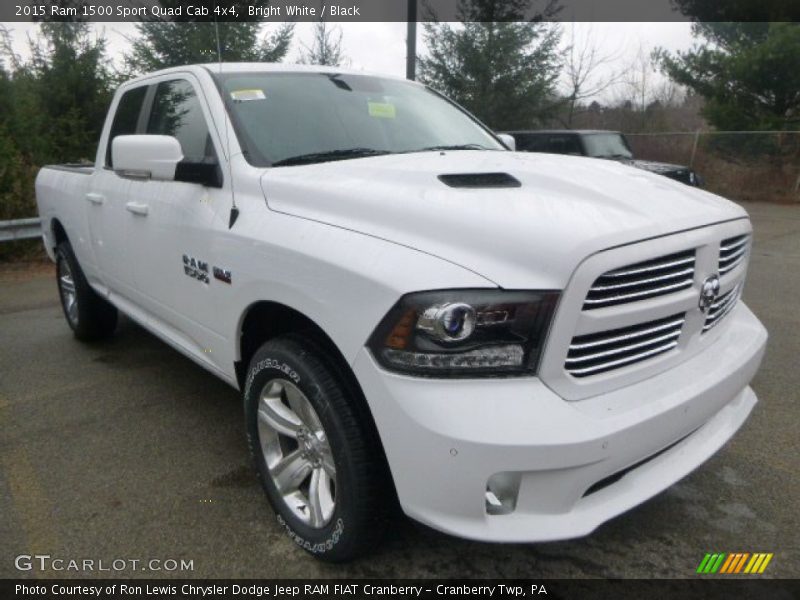 Front 3/4 View of 2015 1500 Sport Quad Cab 4x4