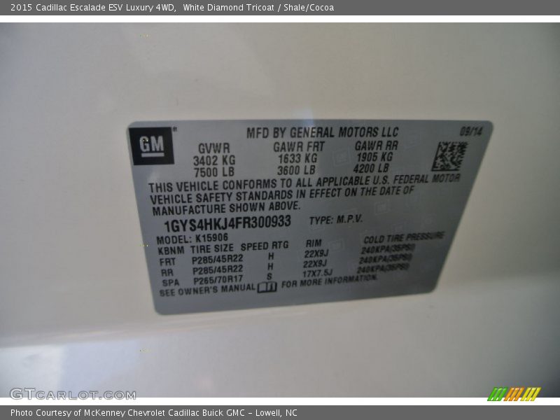 White Diamond Tricoat / Shale/Cocoa 2015 Cadillac Escalade ESV Luxury 4WD