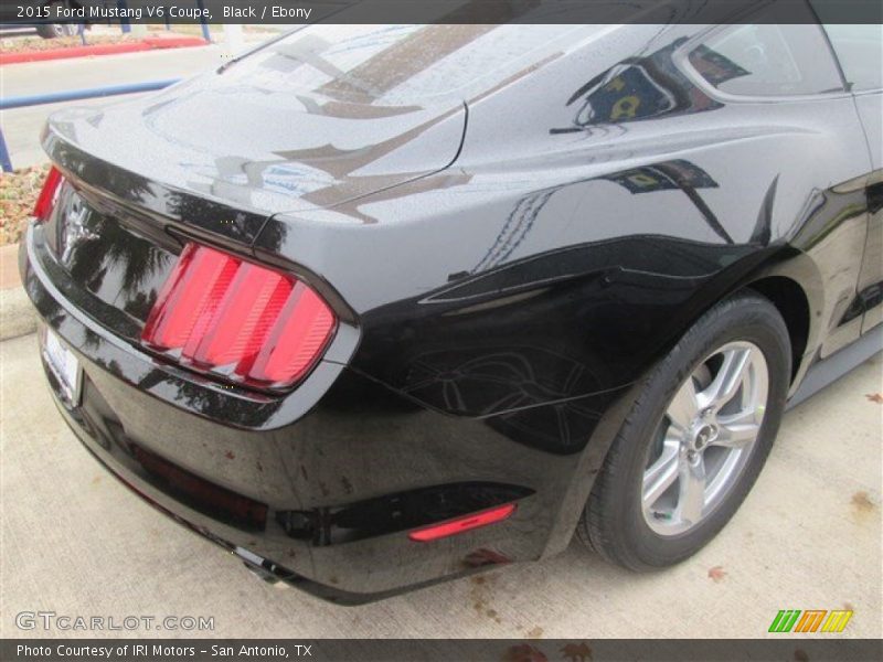 Black / Ebony 2015 Ford Mustang V6 Coupe