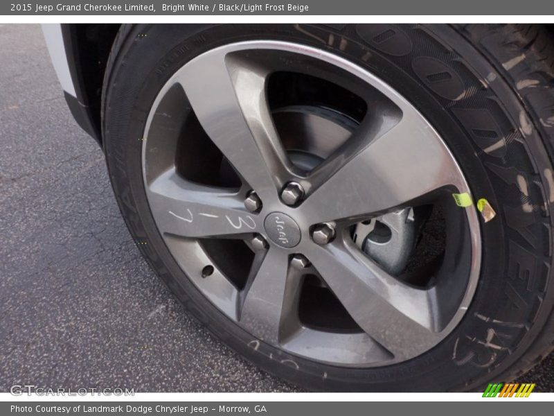 Bright White / Black/Light Frost Beige 2015 Jeep Grand Cherokee Limited