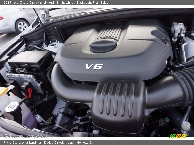 Bright White / Black/Light Frost Beige 2015 Jeep Grand Cherokee Limited