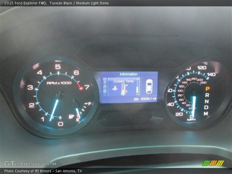 Tuxedo Black / Medium Light Stone 2015 Ford Explorer FWD