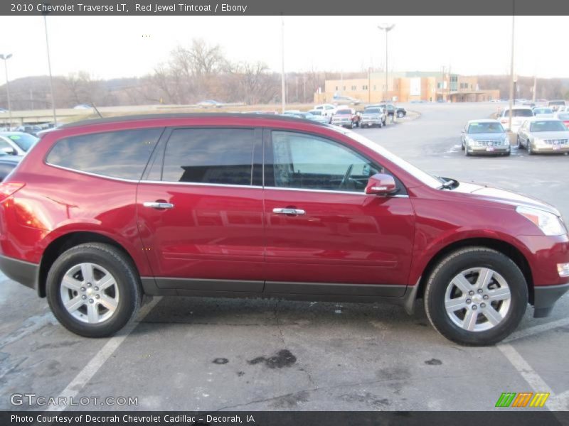 Red Jewel Tintcoat / Ebony 2010 Chevrolet Traverse LT