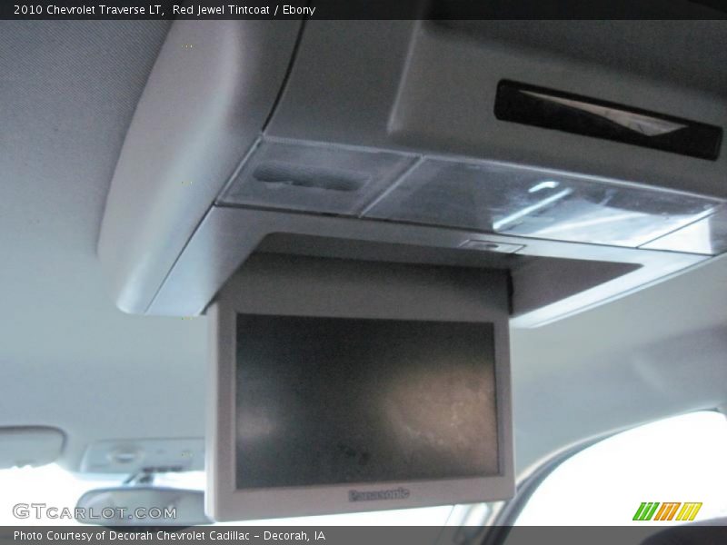 Red Jewel Tintcoat / Ebony 2010 Chevrolet Traverse LT