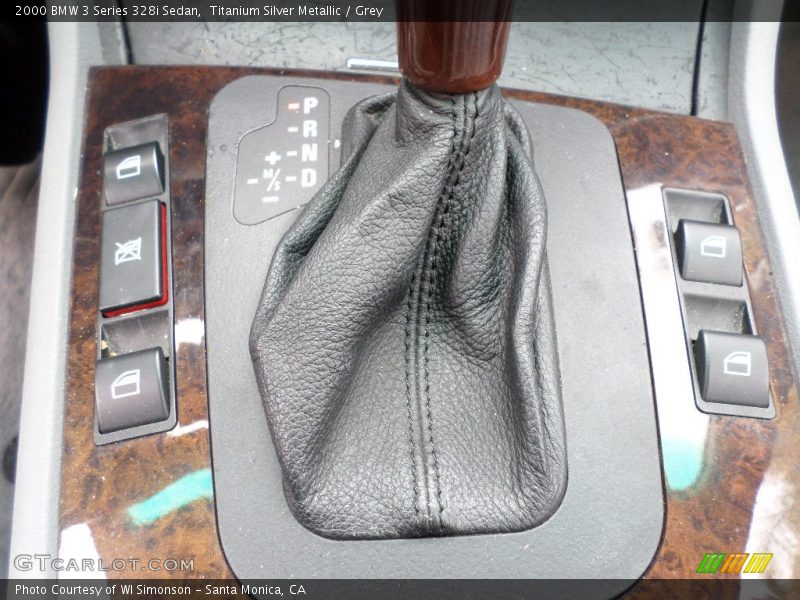 Titanium Silver Metallic / Grey 2000 BMW 3 Series 328i Sedan