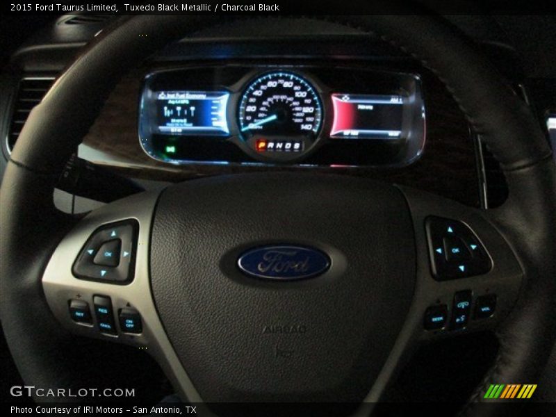 Tuxedo Black Metallic / Charcoal Black 2015 Ford Taurus Limited