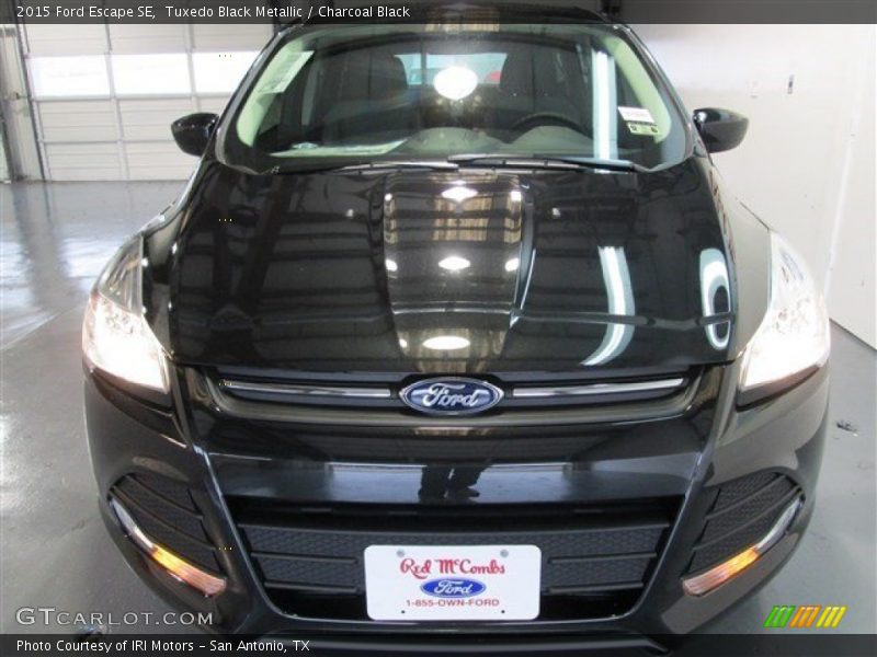 Tuxedo Black Metallic / Charcoal Black 2015 Ford Escape SE