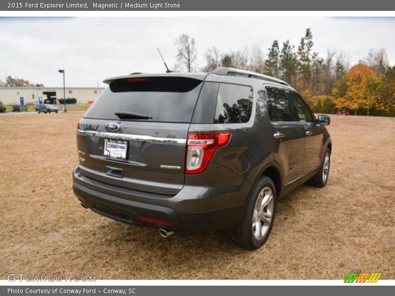 Magnetic / Medium Light Stone 2015 Ford Explorer Limited
