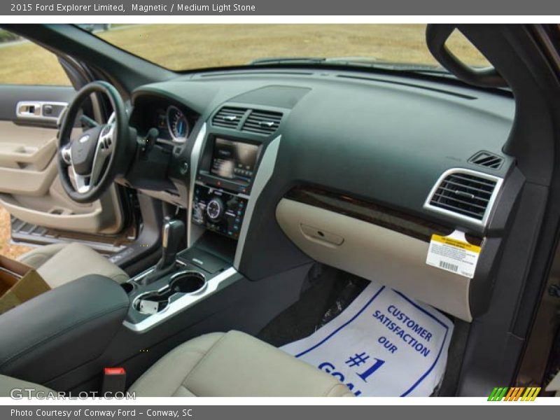 Magnetic / Medium Light Stone 2015 Ford Explorer Limited