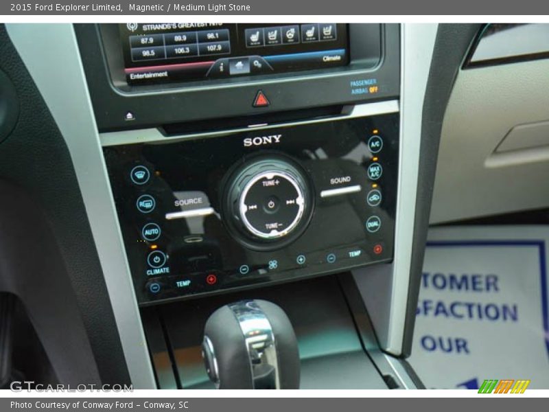 Magnetic / Medium Light Stone 2015 Ford Explorer Limited