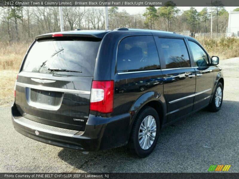 Brilliant Black Crystal Pearl / Black/Light Graystone 2012 Chrysler Town & Country Limited