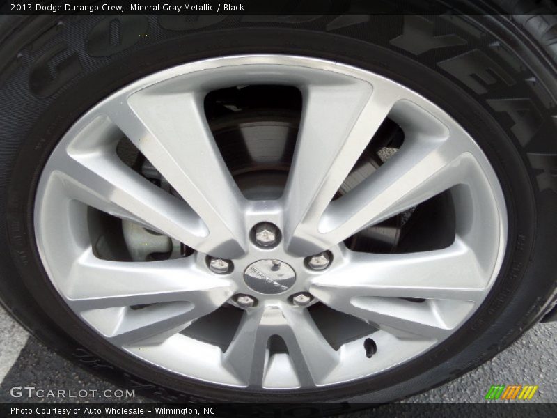 Mineral Gray Metallic / Black 2013 Dodge Durango Crew