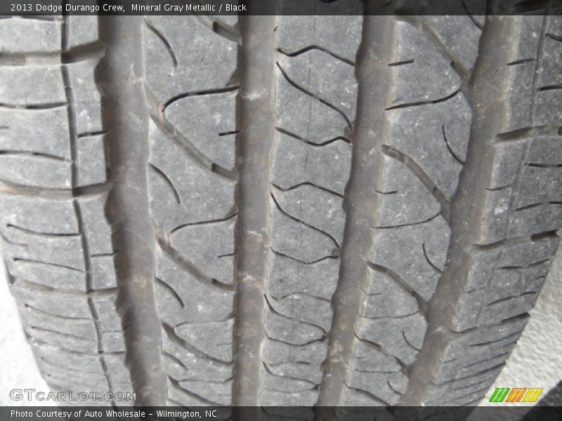 Mineral Gray Metallic / Black 2013 Dodge Durango Crew