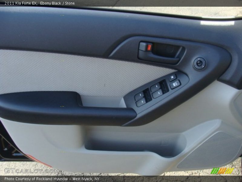 Ebony Black / Stone 2011 Kia Forte EX