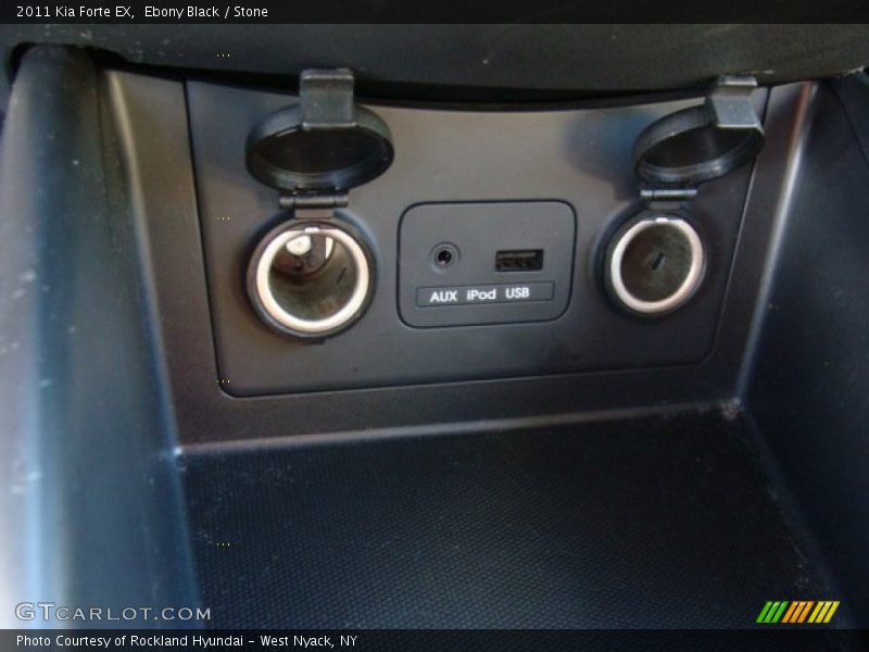 Ebony Black / Stone 2011 Kia Forte EX