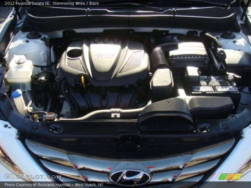 Shimmering White / Black 2012 Hyundai Sonata SE