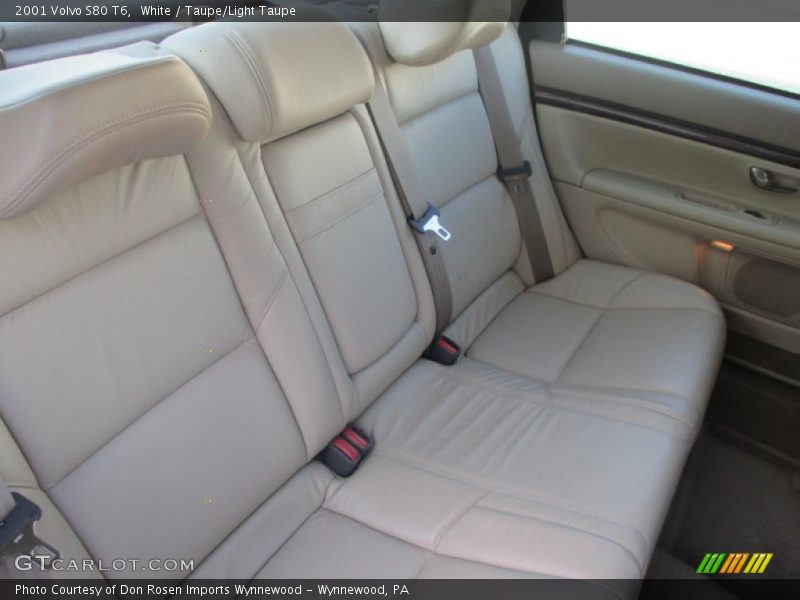 White / Taupe/Light Taupe 2001 Volvo S80 T6