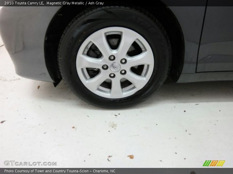 Magnetic Gray Metallic / Ash Gray 2010 Toyota Camry LE