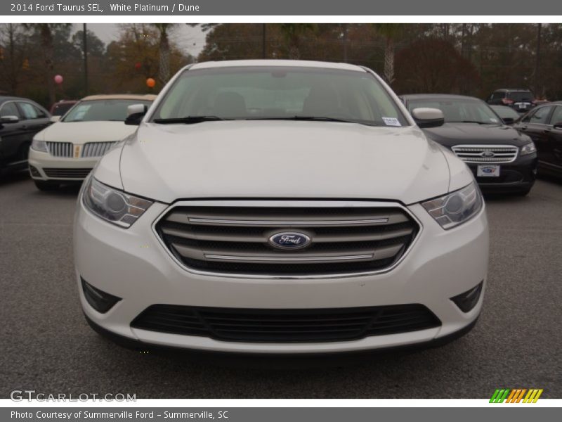White Platinum / Dune 2014 Ford Taurus SEL