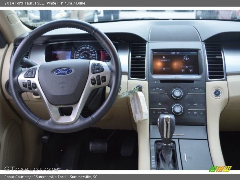 White Platinum / Dune 2014 Ford Taurus SEL