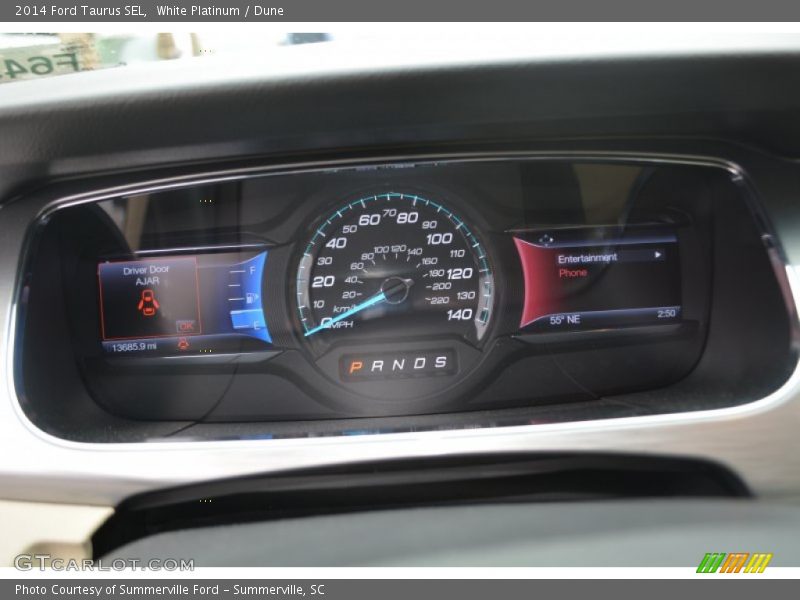 White Platinum / Dune 2014 Ford Taurus SEL